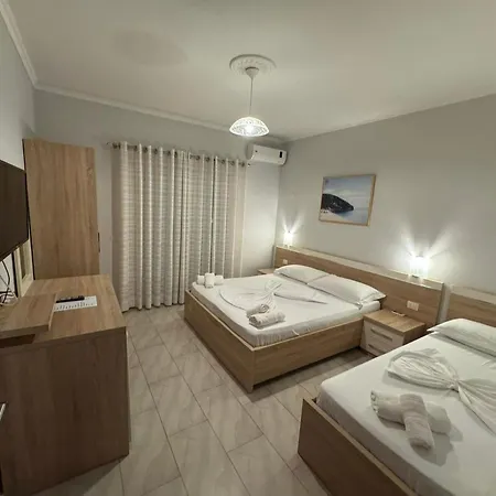 Hotel Augustus Dhermi