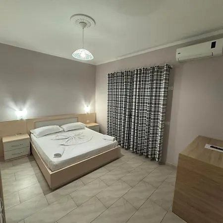 Hotel Augustus Dhermi