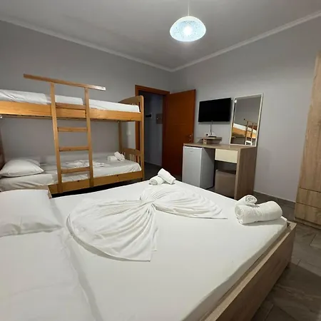 Augustus Dhermi Szálloda 3*