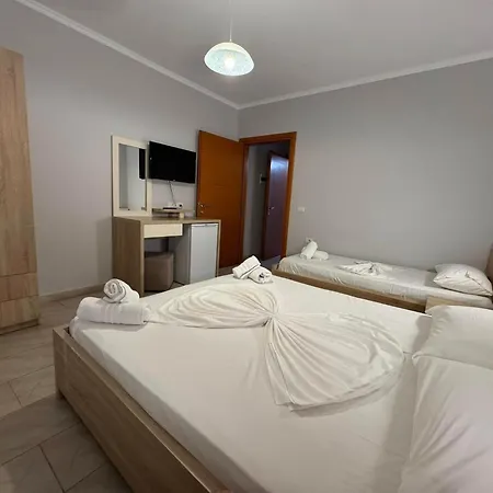 Hotel Augustus Dhermi